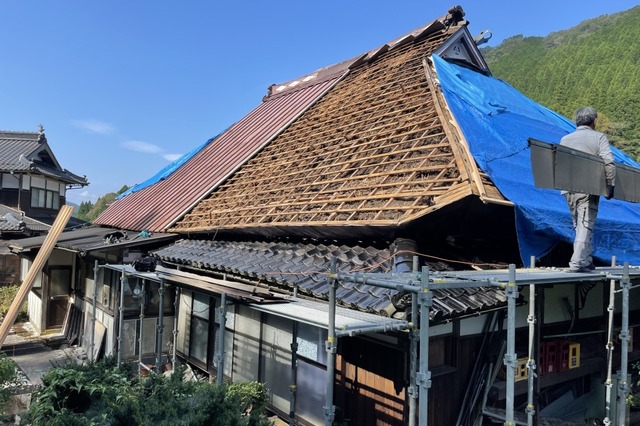 施工中